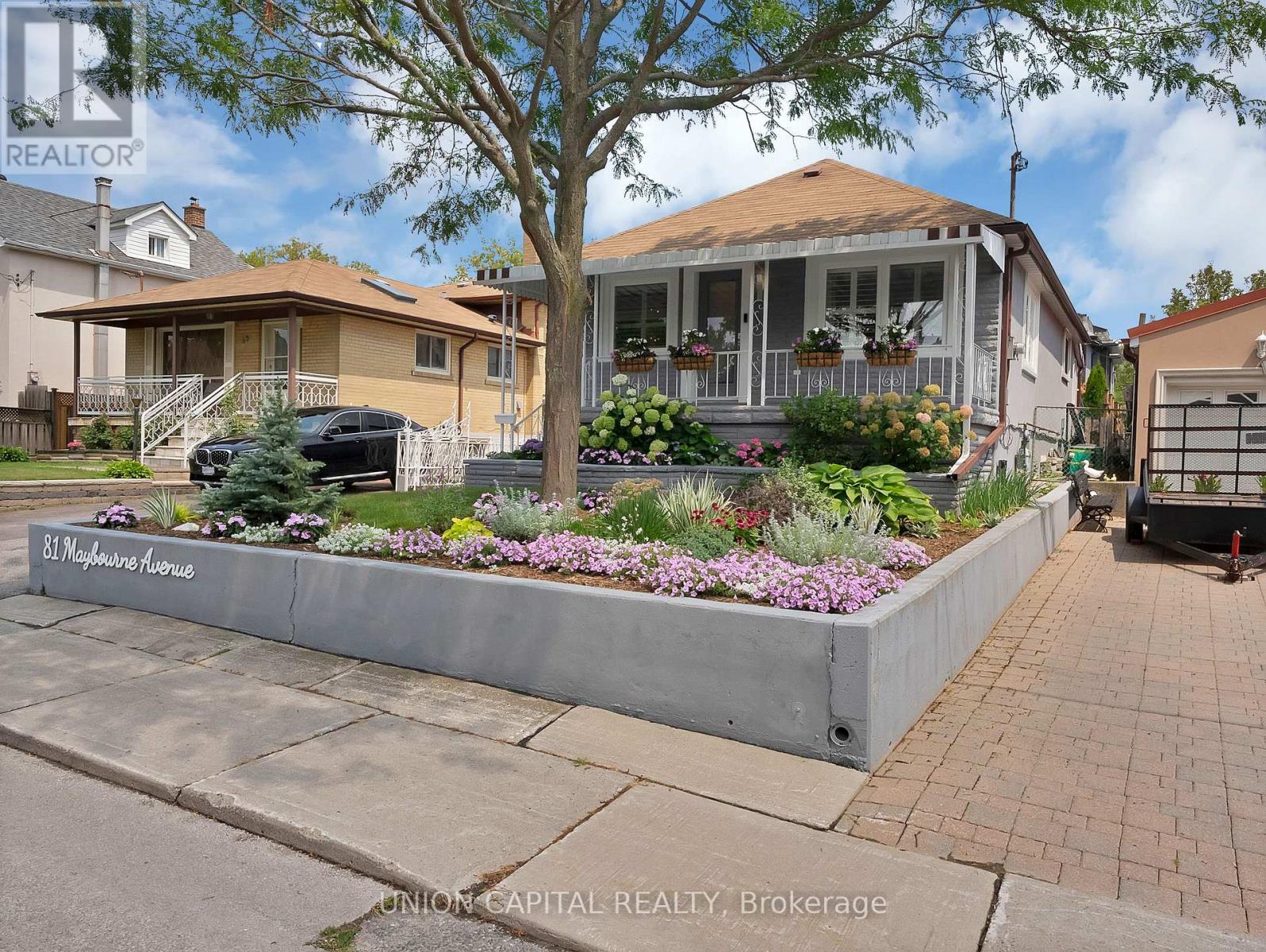 81 Maybourne Avenue, Toronto, Ontario  M1L 2W3 - Photo 3 - E13617840