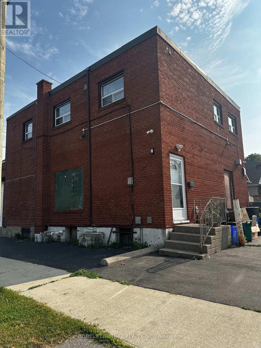 350 EULALIE AVENUE, Oshawa, Ontario
