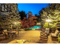 215 BURLOAK DRIVE, Oakville, Ontario