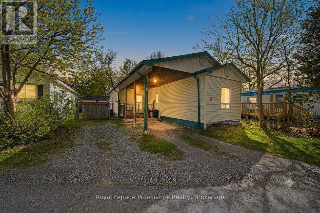 39 - 63 WHITES ROAD, Quinte West, Ontario