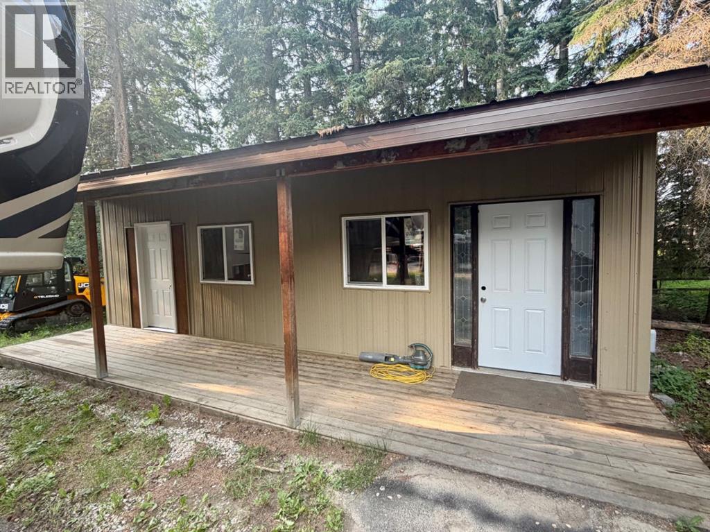 11 Bench Creek Estate, Edson, Alberta  T7E 0B3 - Photo 13 - A2322553
