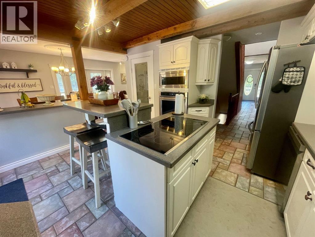 11 Bench Creek Estate, Edson, Alberta  T7E 0B3 - Photo 22 - A2322553