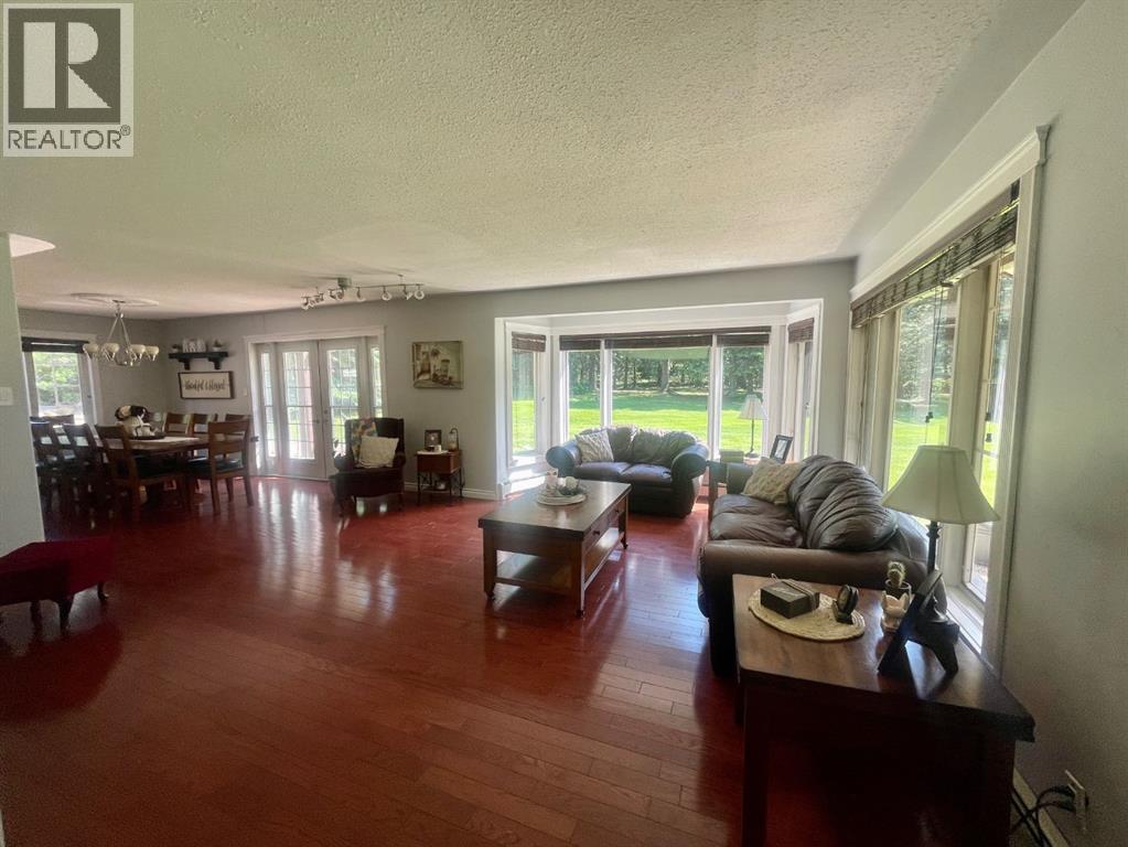 11 Bench Creek Estate, Edson, Alberta  T7E 0B3 - Photo 18 - A2322553