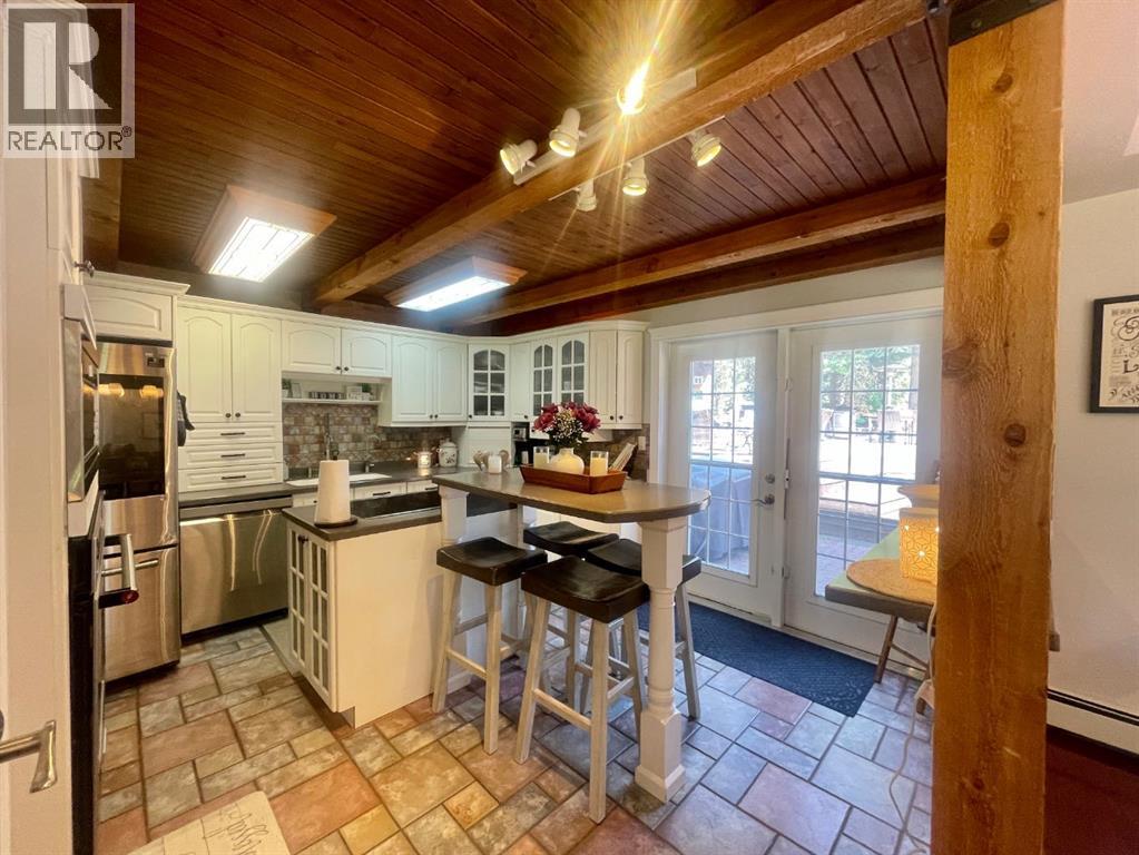 11 Bench Creek Estate, Edson, Alberta  T7E 0B3 - Photo 20 - A2322553