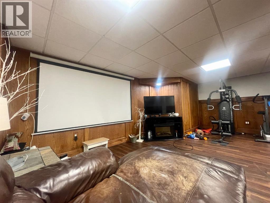 11 Bench Creek Estate, Edson, Alberta  T7E 0B3 - Photo 45 - A2322553