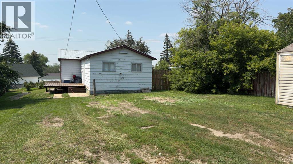 39 Rydberg Street, Hughenden, Alberta  T0B 2E0 - Photo 15 - A2240493