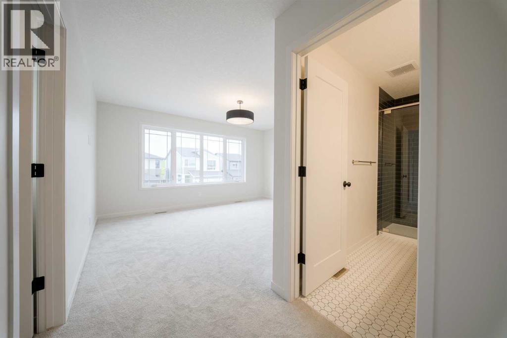 96 Fireside Common, Cochrane, Alberta  T4C 3J1 - Photo 27 - A2330775