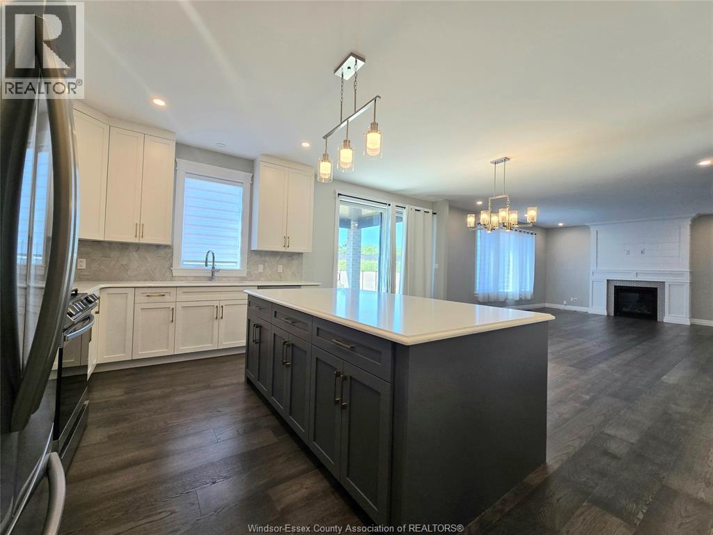 310 Blake Avenue, Belle River, Ontario  N8L 1B6 - Photo 4 - 26018339