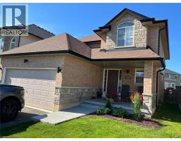 1367 UPPER PARADISE Road, hamilton, Ontario
