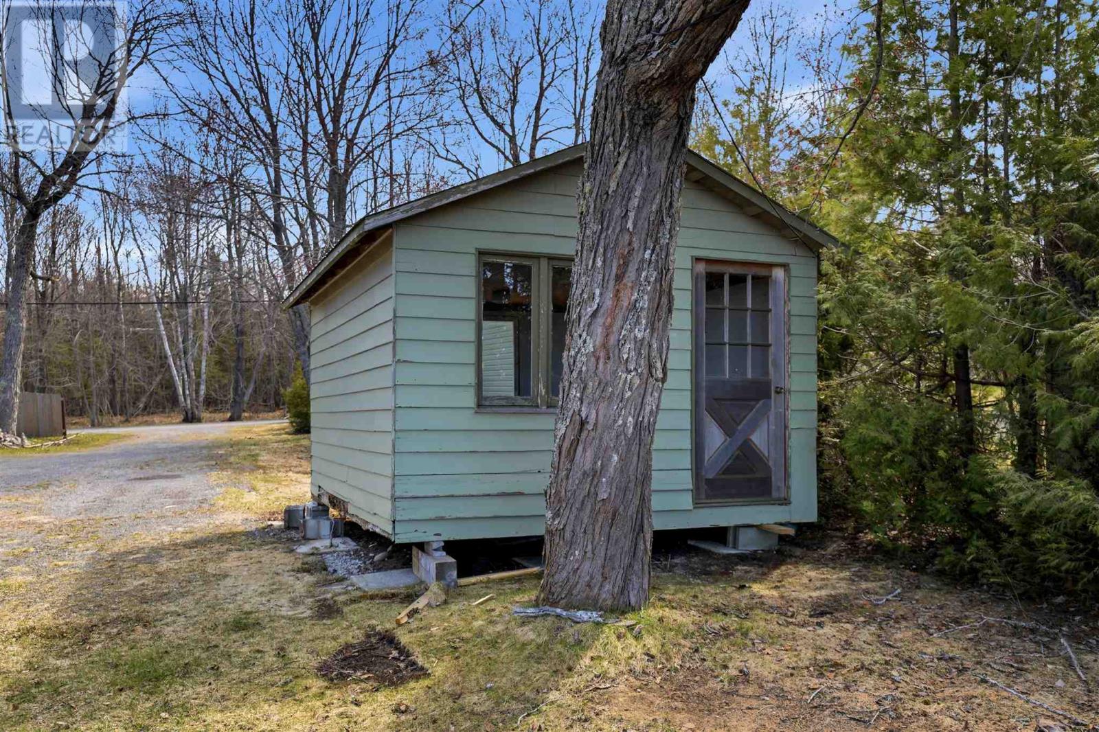 365 Sunnyside Beach Rd, Sault Ste. Marie, Ontario  P6A 5K6 - Photo 38 - SM260989