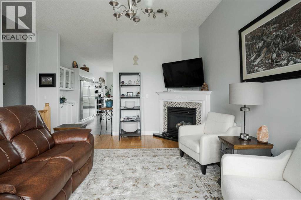 105 Lindstrom Crescent, Fort Mcmurray, Alberta  T9K 2N7 - Photo 7 - A2330830