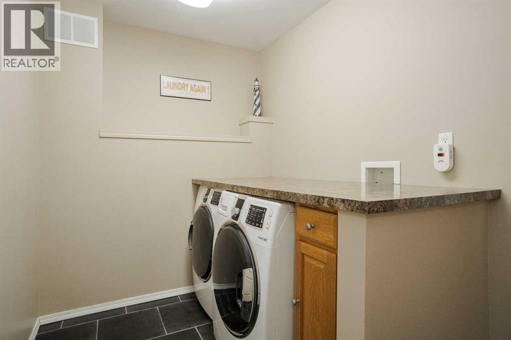 105 Lindstrom Crescent, Fort Mcmurray, Alberta  T9K 2N7 - Photo 41 - A2330830