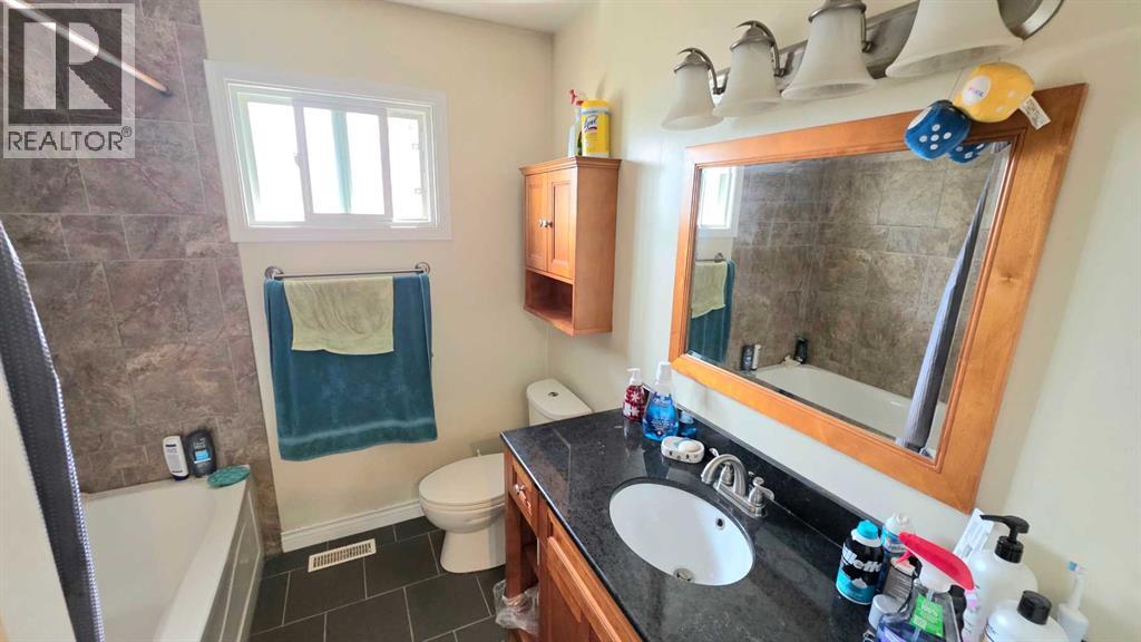 6309 93 Street, Grande Prairie, Alberta  T8W 1A1 - Photo 9 - A2332586
