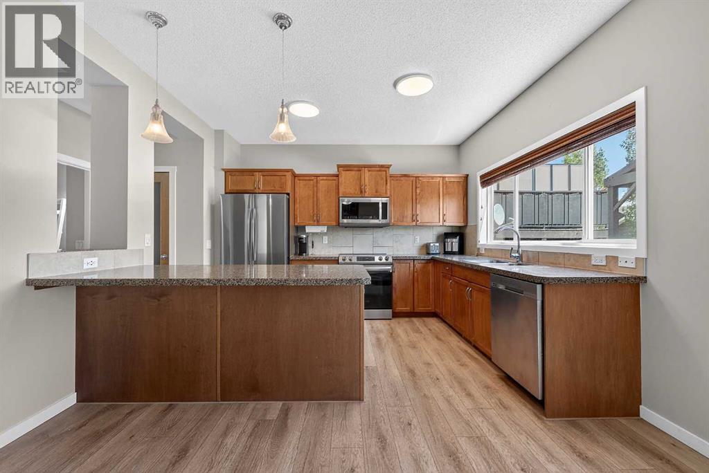 52 Reunion Close Nw, Airdrie, Alberta  T4B 0M2 - Photo 18 - A2319336