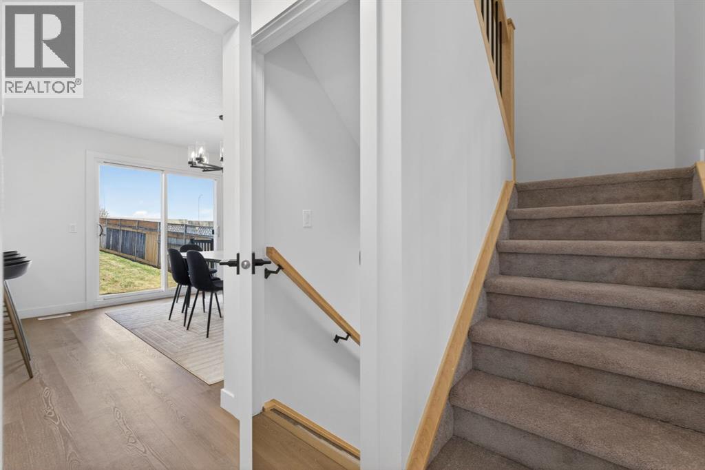40 Bernard Way Nw, Calgary, Alberta  T3K 2E9 - Photo 16 - A2330085