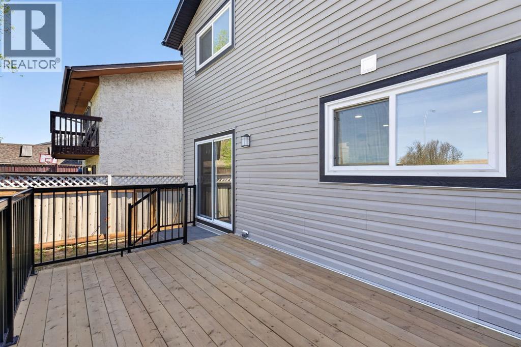 40 Bernard Way Nw, Calgary, Alberta  T3K 2E9 - Photo 37 - A2330085