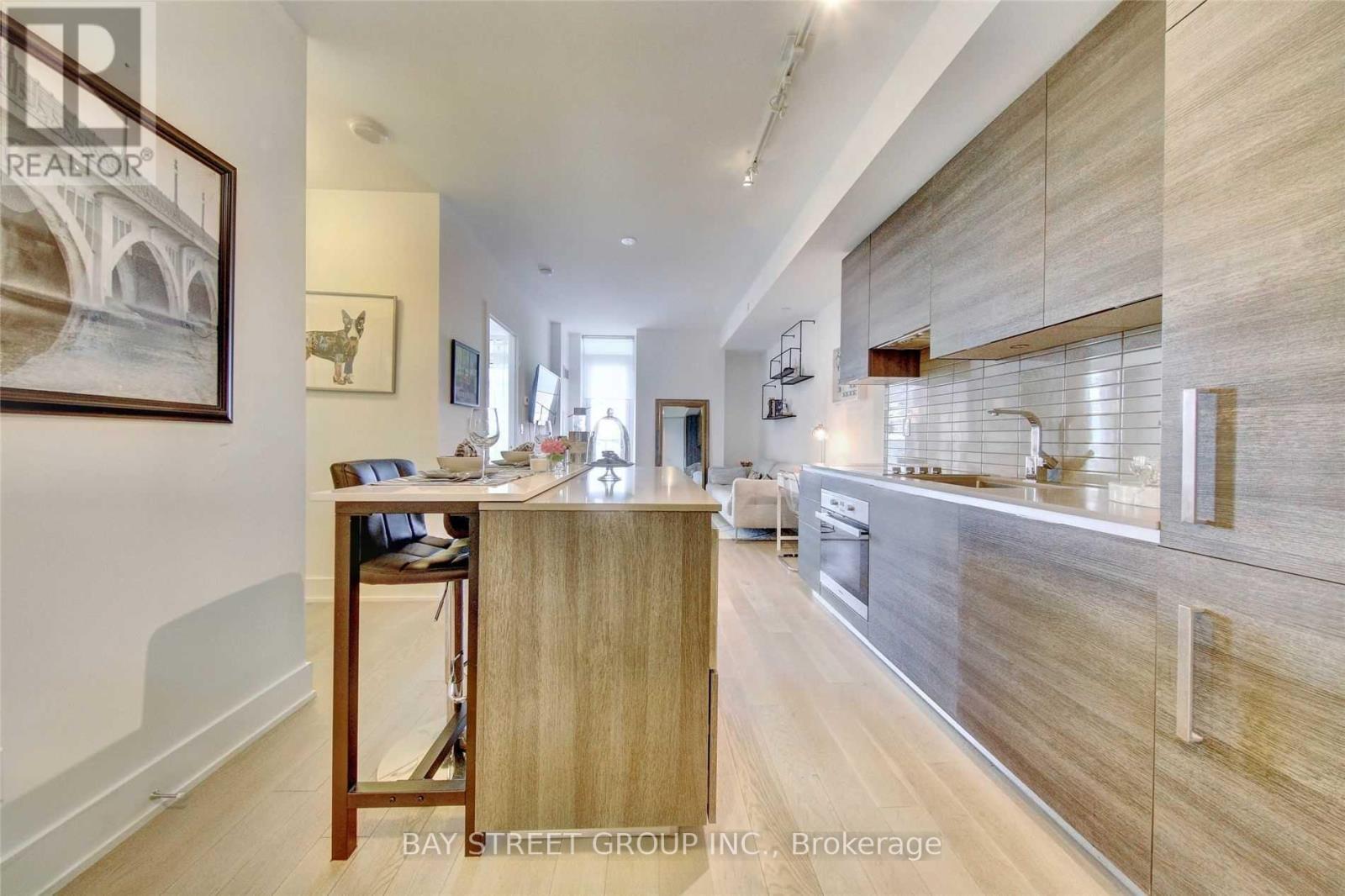 1409 - 200 Bloor Street W, Toronto, Ontario  M5S 0B1 - Photo 5 - C13617958