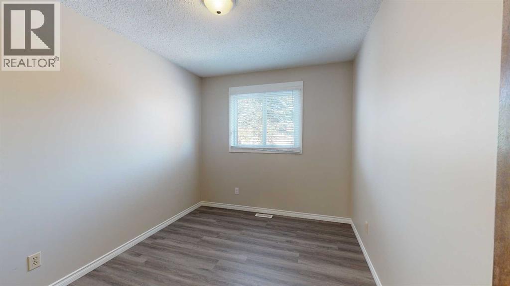 9316 70a Avenue, Grande Prairie, Alberta  T8V 6C9 - Photo 13 - A2282363