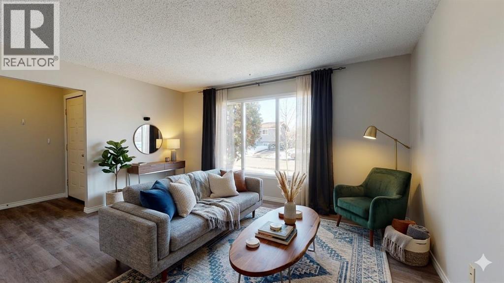 9316 70a Avenue, Grande Prairie, Alberta  T8V 6C9 - Photo 3 - A2282363