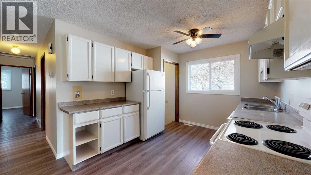 9316 70a Avenue, Grande Prairie, Alberta  T8V 6C9 - Photo 8 - A2282363