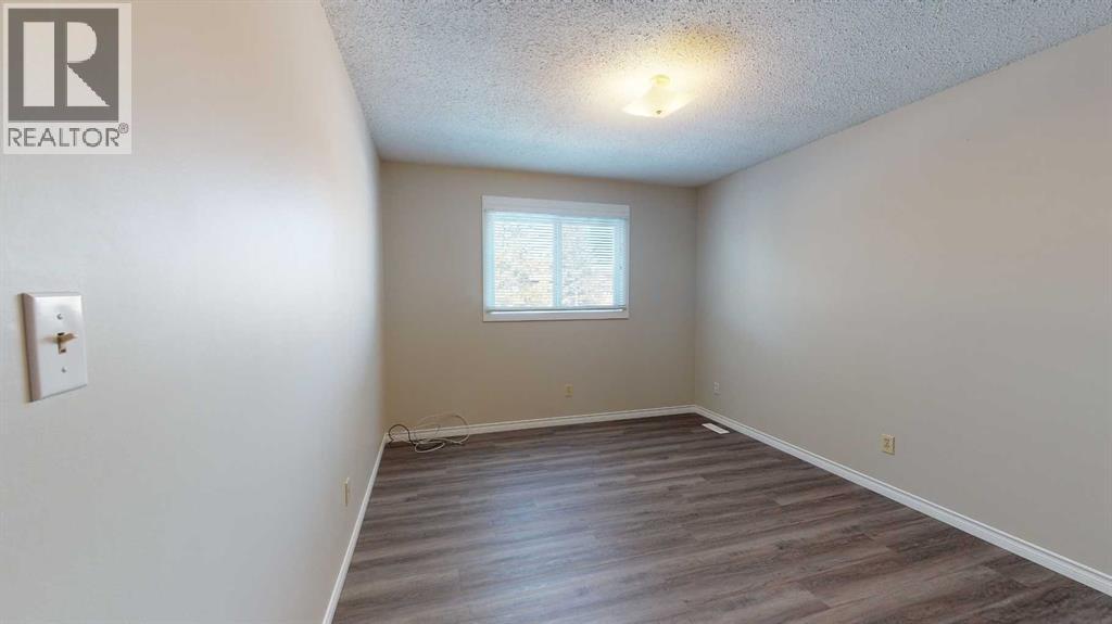 9316 70a Avenue, Grande Prairie, Alberta  T8V 6C9 - Photo 15 - A2282363