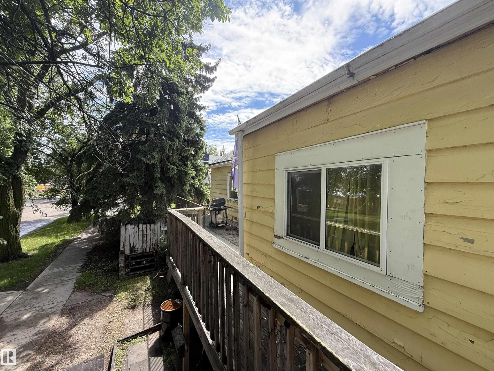 10186 143 St Nw, Edmonton, Alberta  T5N 2S2 - Photo 7 - E4479208
