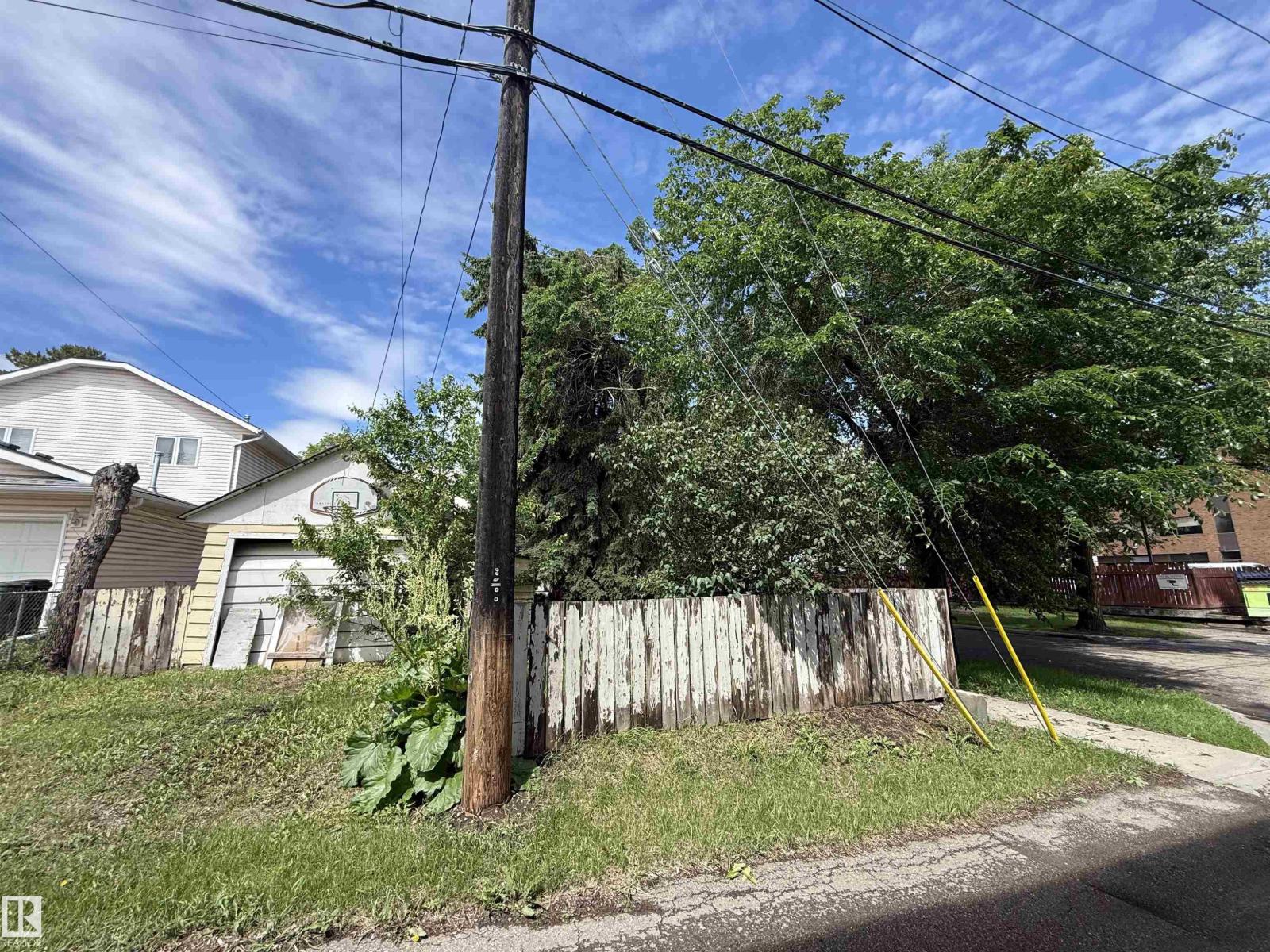10186 143 St Nw, Edmonton, Alberta  T5N 2S2 - Photo 12 - E4479208
