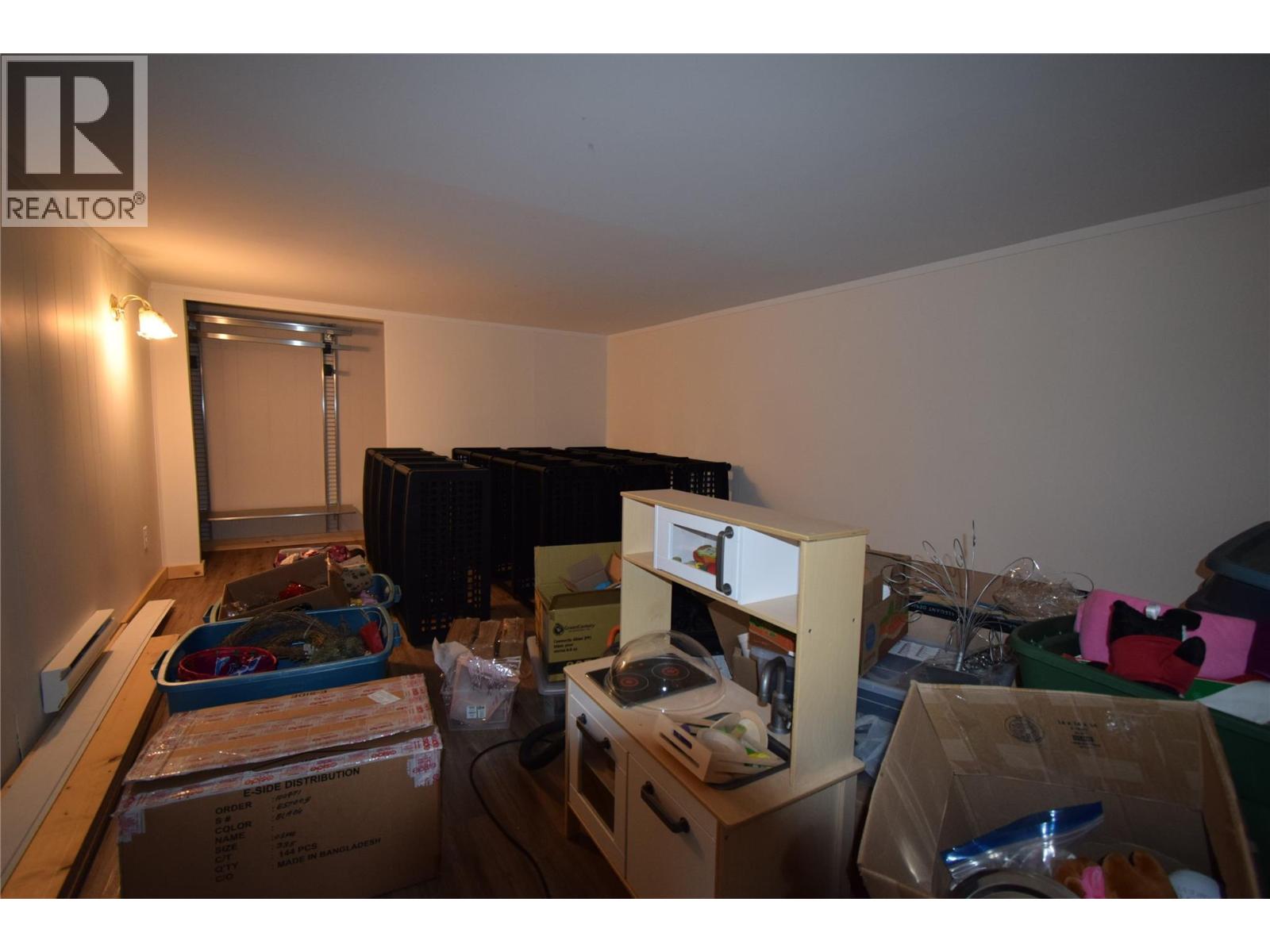 112 Fourth Street, Salmo, British Columbia  V0G 1Z0 - Photo 12 - 10390098
