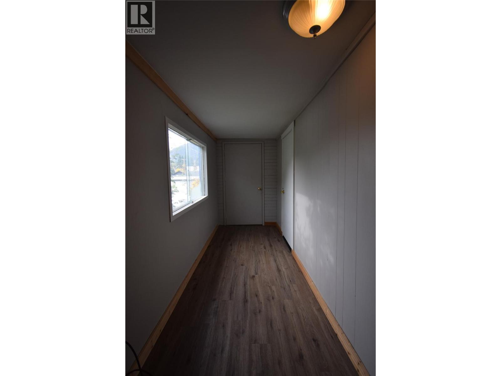 112 Fourth Street, Salmo, British Columbia  V0G 1Z0 - Photo 20 - 10390098