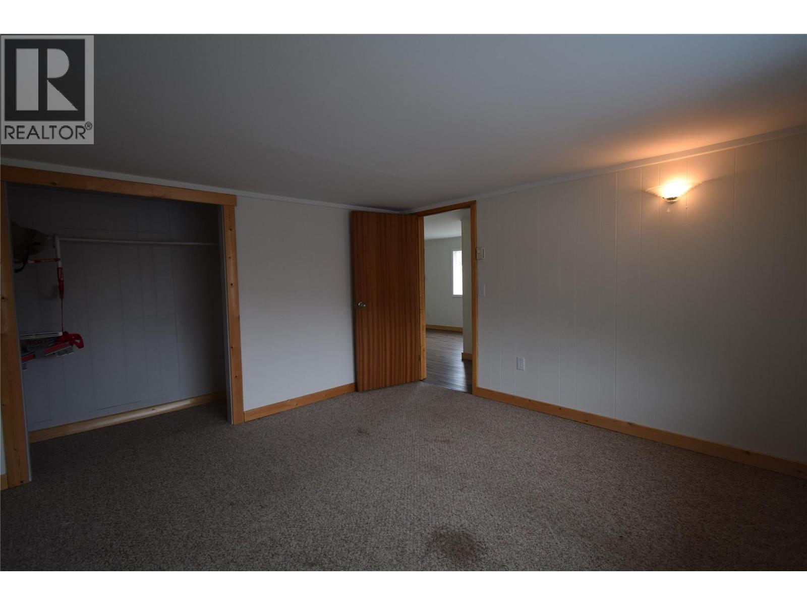 112 Fourth Street, Salmo, British Columbia  V0G 1Z0 - Photo 13 - 10390098