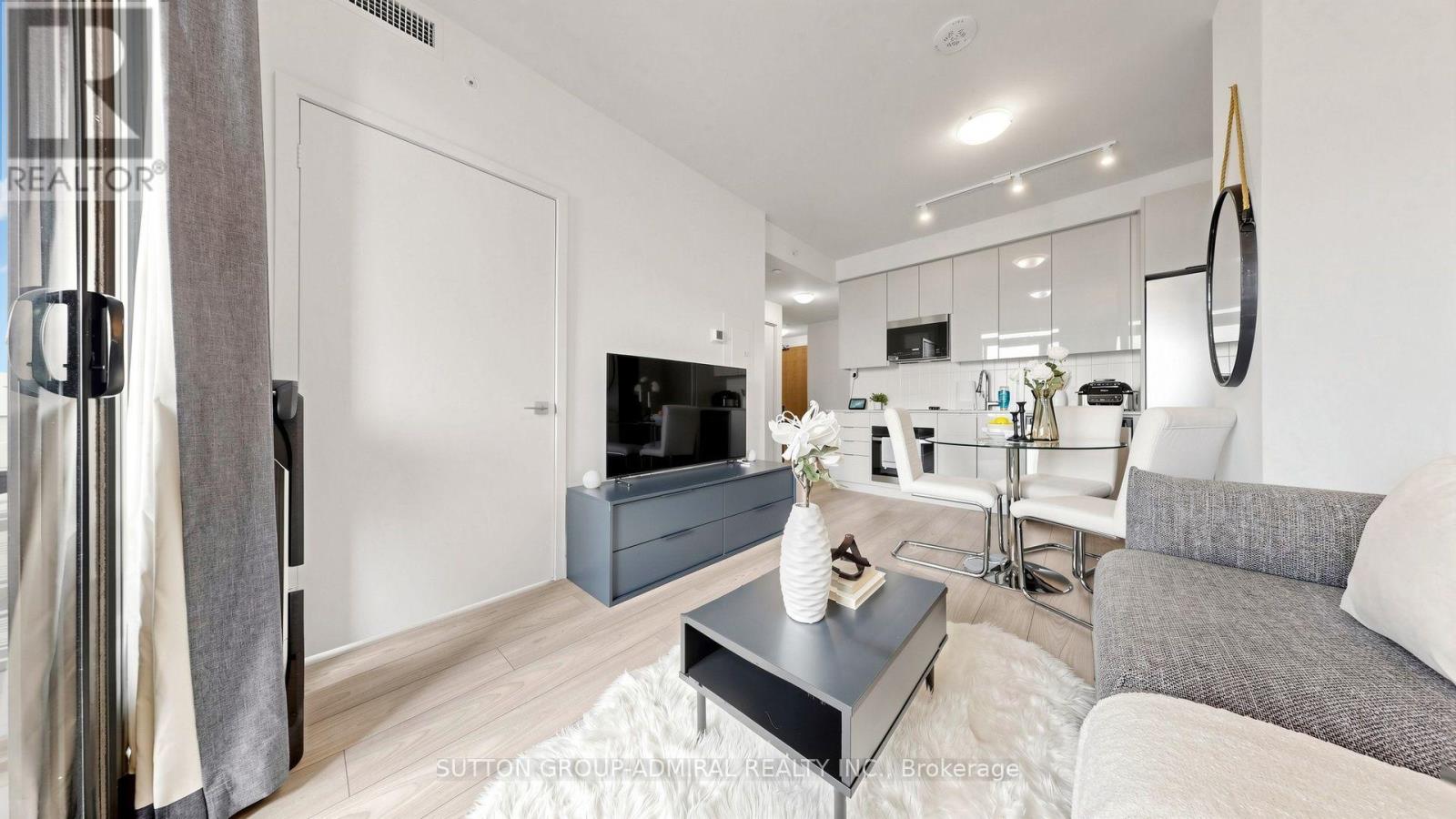 1712 - 2920 Highway 7 Road, Vaughan, Ontario  L4K 0P4 - Photo 4 - N13617968