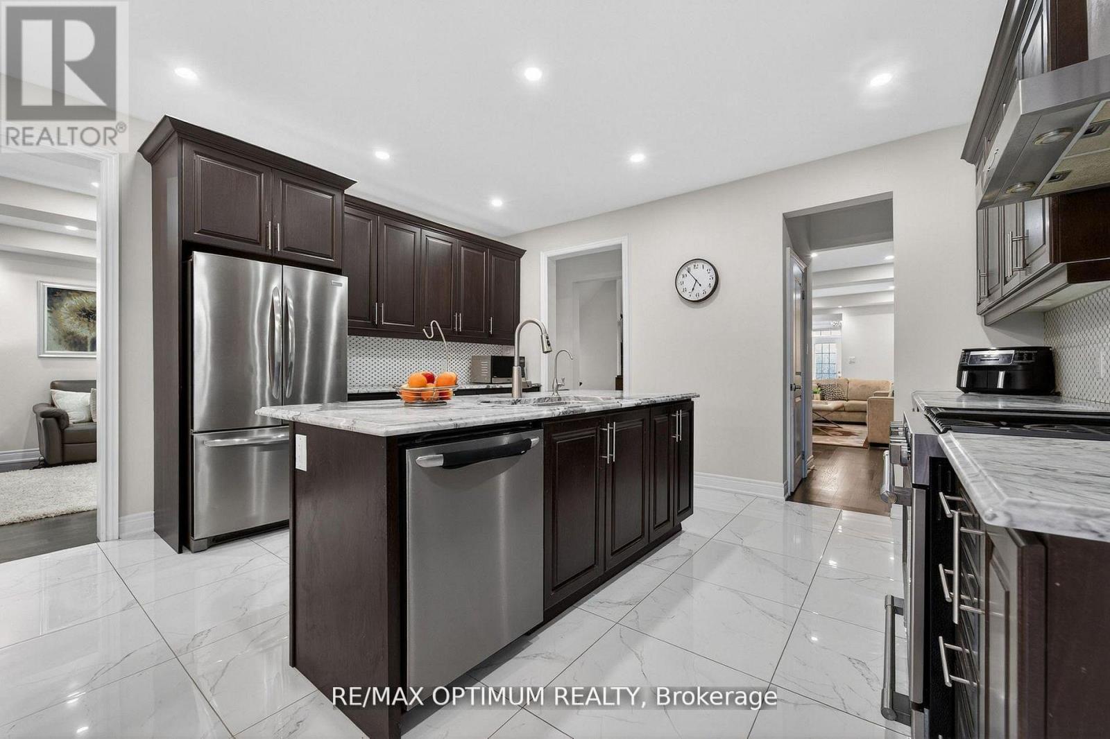 5 Blue Silo Way, Brampton, Ontario  L6X 5P5 - Photo 12 - W13617940