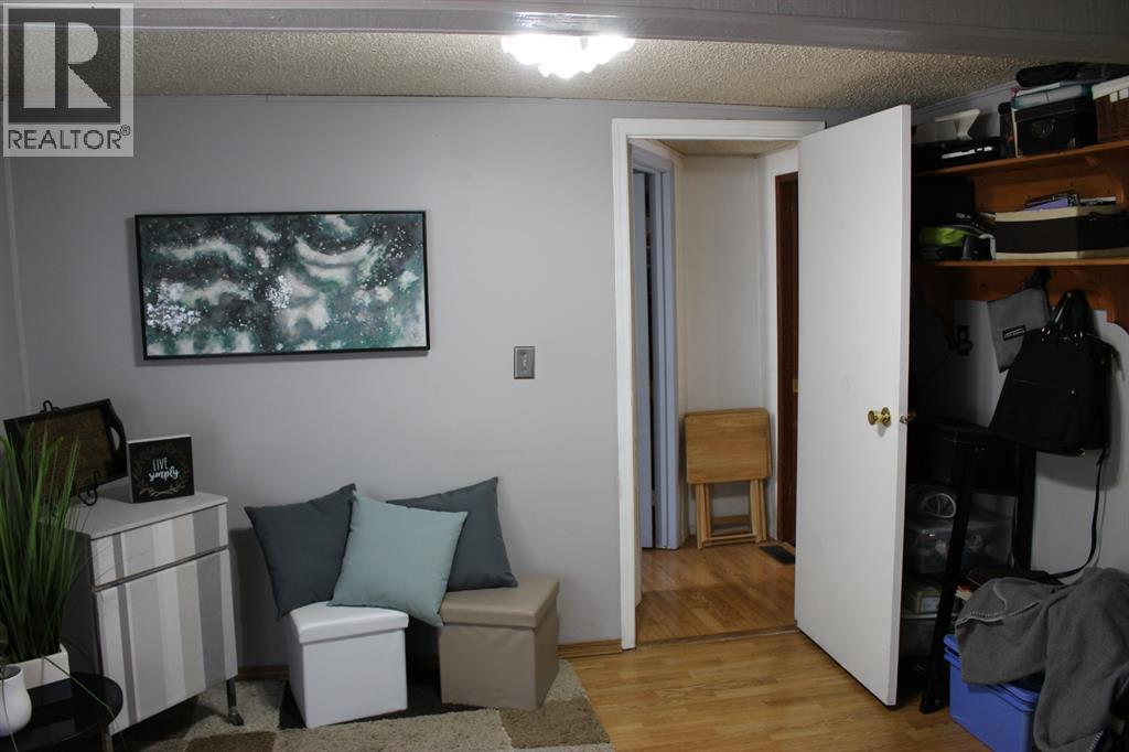 605 Rogers Avenue, Picture Butte, Alberta  T0K 1V0 - Photo 16 - A2305977