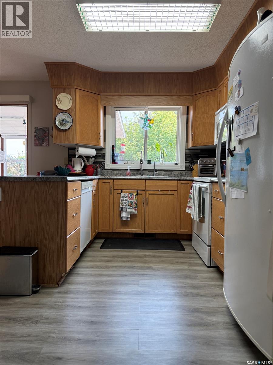 218 Rose Street, Lemberg, Saskatchewan  S0A 2B0 - Photo 2 - SK043939