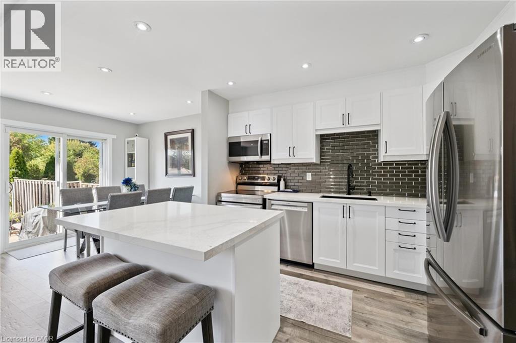 2152 Pelee Boulevard, Oakville, Ontario  L6H 4C8 - Photo 16 - 40851601