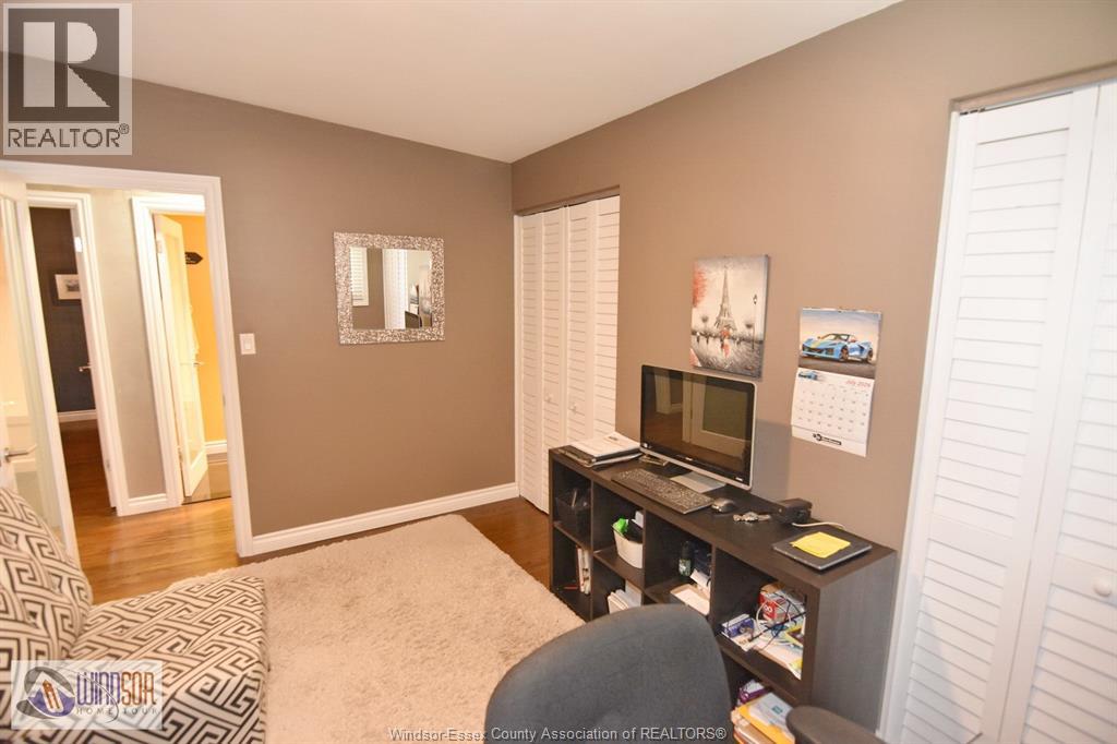 3490 St. Patricks Drive, Windsor, Ontario  N9E 3H4 - Photo 31 - 26018356