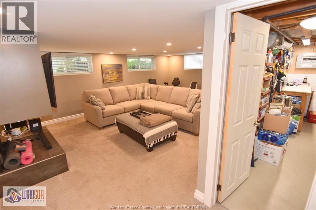 3490 St. Patricks Drive, Windsor, Ontario  N9E 3H4 - Photo 32 - 26018356