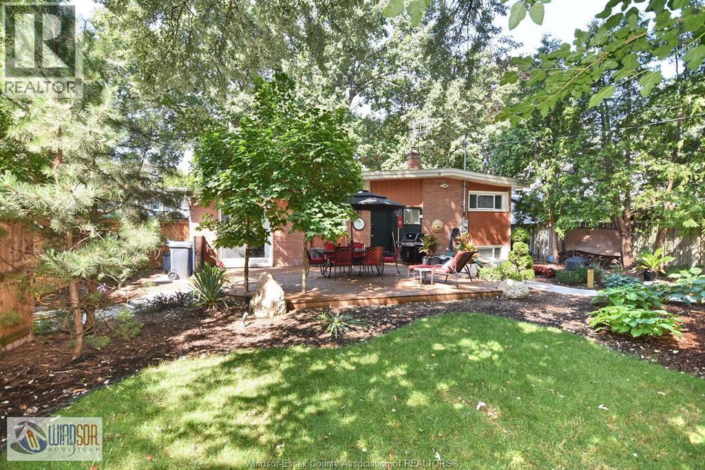 3490 St. Patricks Drive, Windsor, Ontario  N9E 3H4 - Photo 43 - 26018356