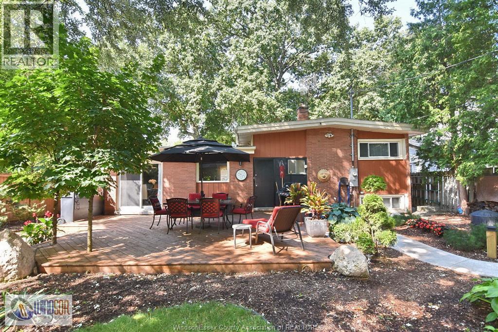 3490 St. Patricks Drive, Windsor, Ontario  N9E 3H4 - Photo 44 - 26018356