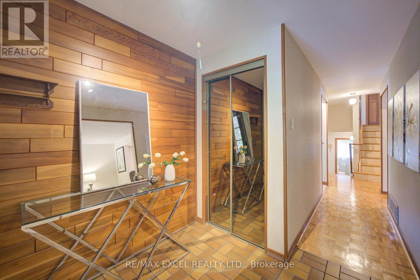 81 Amanda Drive, Toronto, Ontario  M1V 1C8 - Photo 5 - E13611268