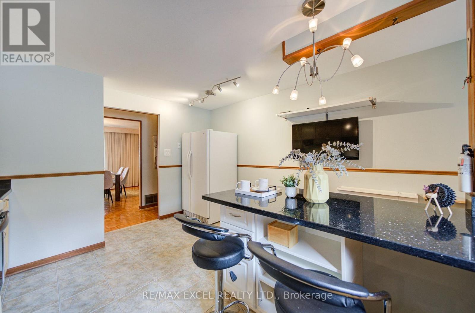81 Amanda Drive, Toronto, Ontario  M1V 1C8 - Photo 16 - E13611268