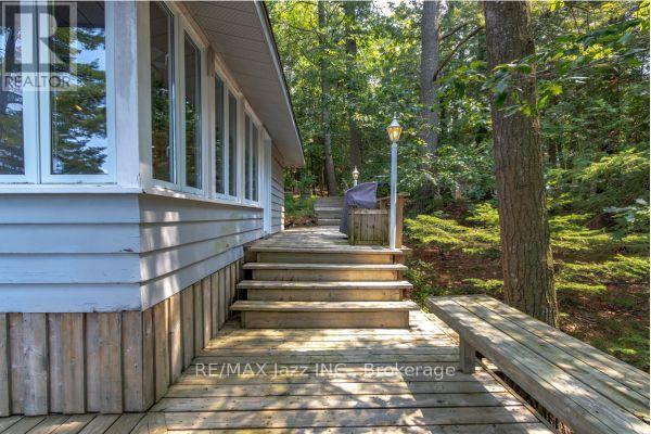 1022 Two Dogs Lane, Algonquin Highlands, Ontario  K0M 1J2 - Photo 24 - X13617948