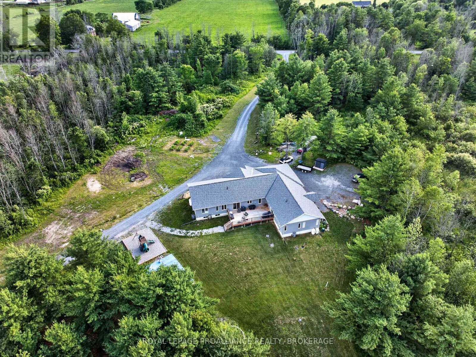 499 Bush Road, Rideau Lakes, Ontario  K0G 1E0 - Photo 48 - X13493970