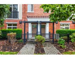 40 20738 84 AVENUE, Langley, British Columbia