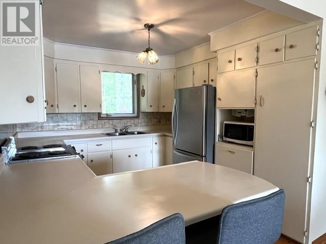 37 Fern Road, French River, Ontario  P0M 2K0 - Photo 5 - 2129494