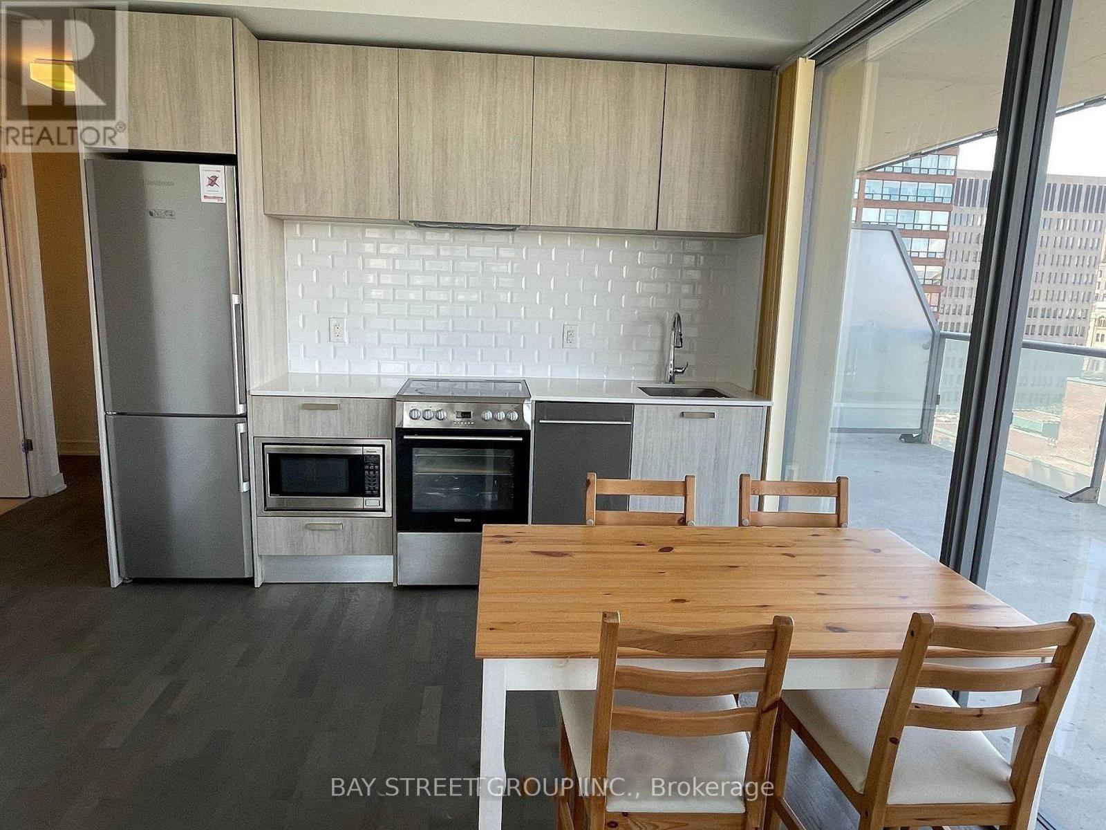 1019 - 57 St Joseph Street, Toronto, Ontario  M5S 0C5 - Photo 4 - C13618242