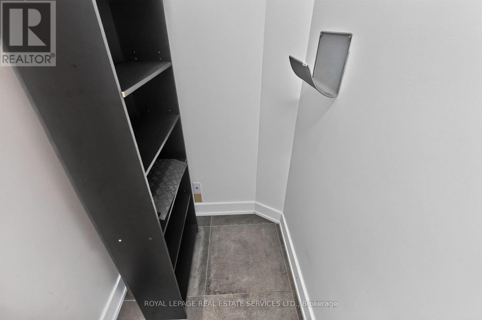 207/208 - 421 Bloor Street E, Toronto, Ontario  M4W 3T1 - Photo 23 - C13618244