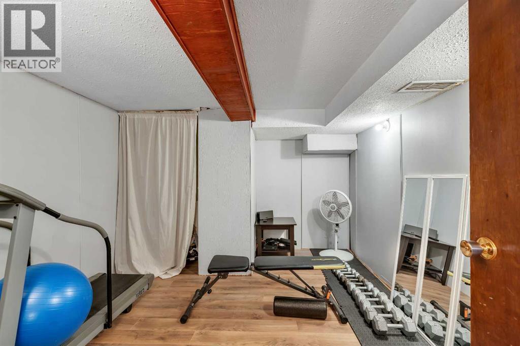 6608 Bowwood Drive Nw, Calgary, Alberta  T3B 2G9 - Photo 35 - A2330749