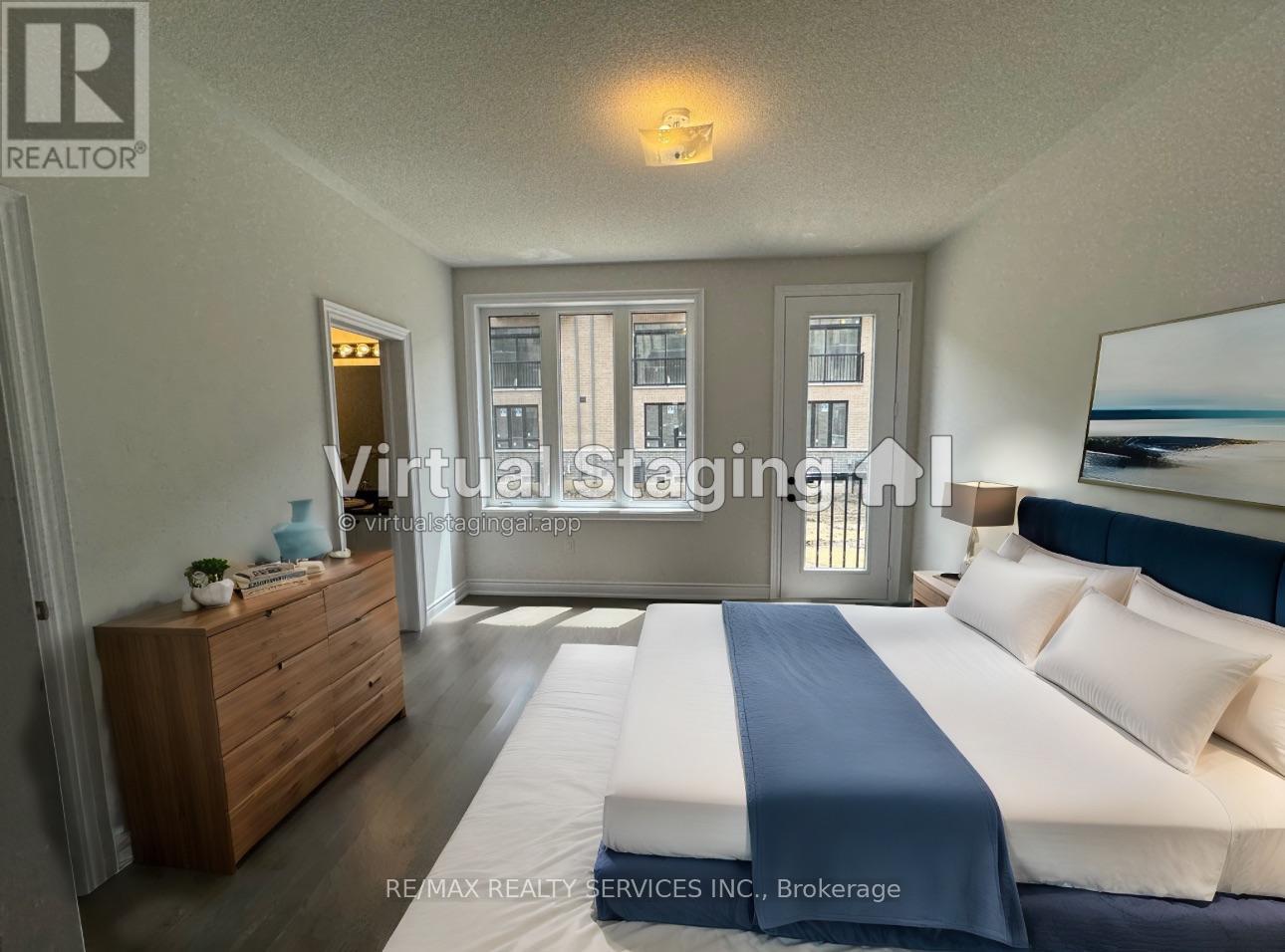 202 Tennant Circle, Vaughan, Ontario  L4H 5L4 - Photo 5 - N13618118