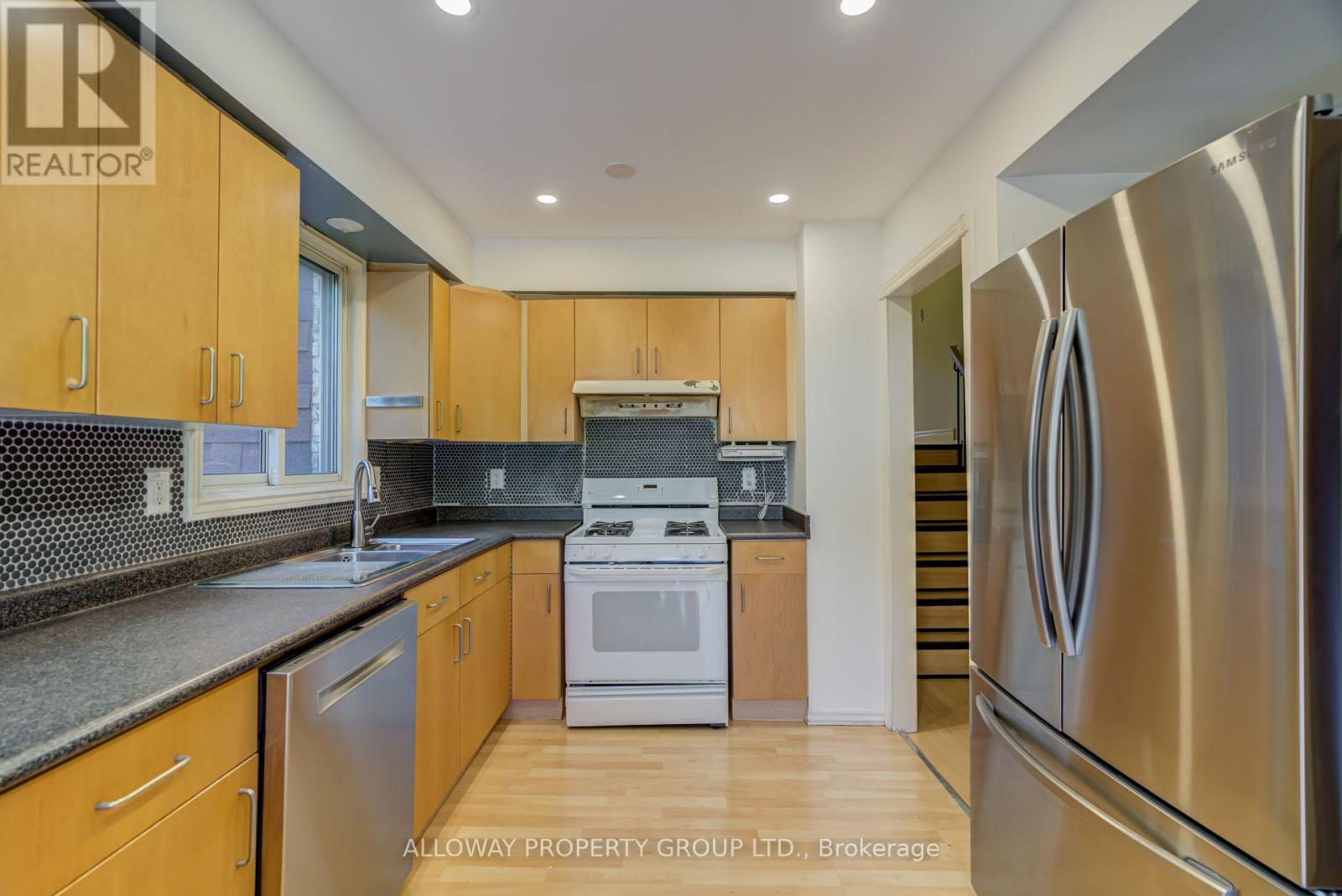 32 Reesorville Road, Markham, Ontario  L3P 3L2 - Photo 13 - N13618176